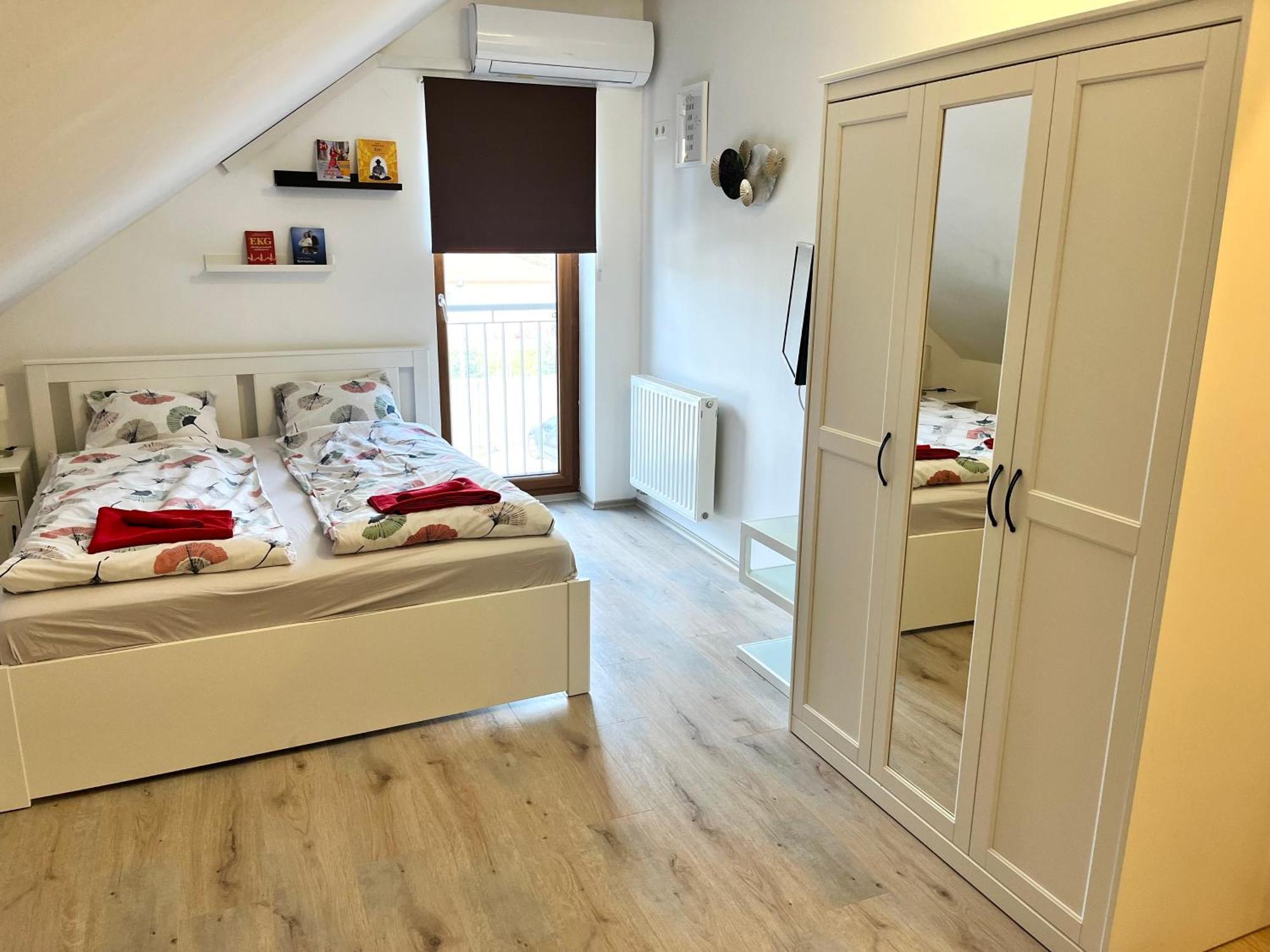 Hotel Pipacs Panir & Grill Garden Vendeghaz Győrújbarát Exteriér fotografie